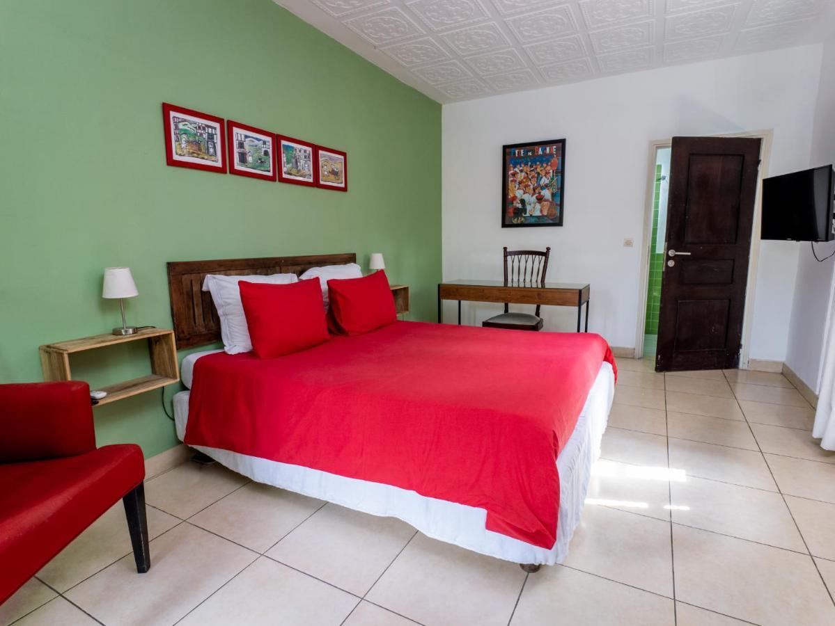 Gaia'S Garden B&B Abidjan Exterior photo
